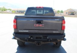 2016 GMC Sierra 2500HD Denali - Image 11