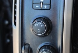 2016 GMC Sierra 2500HD Denali - Image 34