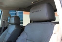2016 GMC Sierra 2500HD Denali - Image 31