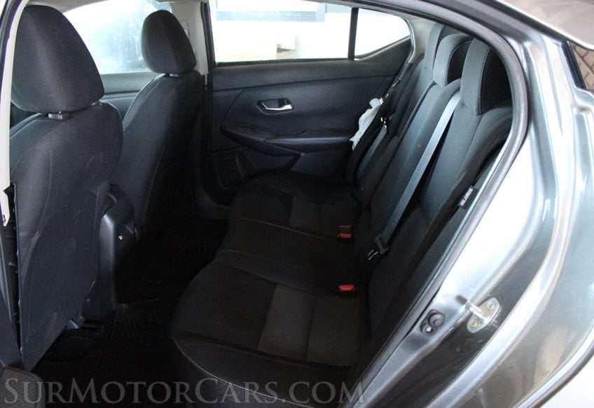 2022 Nissan Sentra SV - Image 23