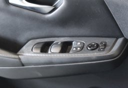 2022 Nissan Sentra SV - Image 40