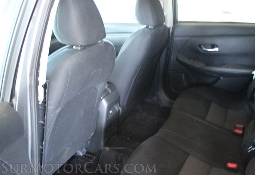 2022 Nissan Sentra SV - Image 24