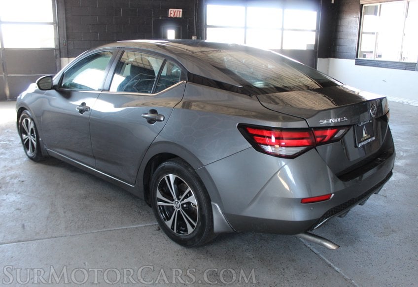 2022 Nissan Sentra SV - Image 7