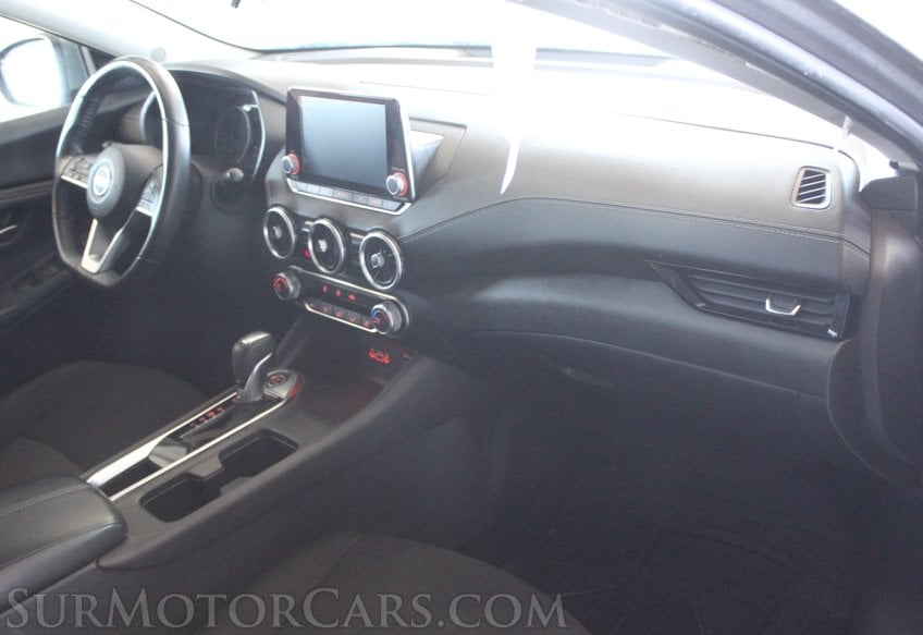 2022 Nissan Sentra SV - Image 27