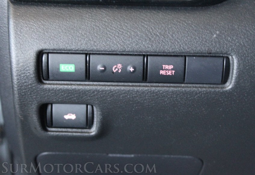 2022 Nissan Sentra SV - Image 41
