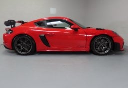 2025 Porsche 718 Cayman GT4 RS - Image 5