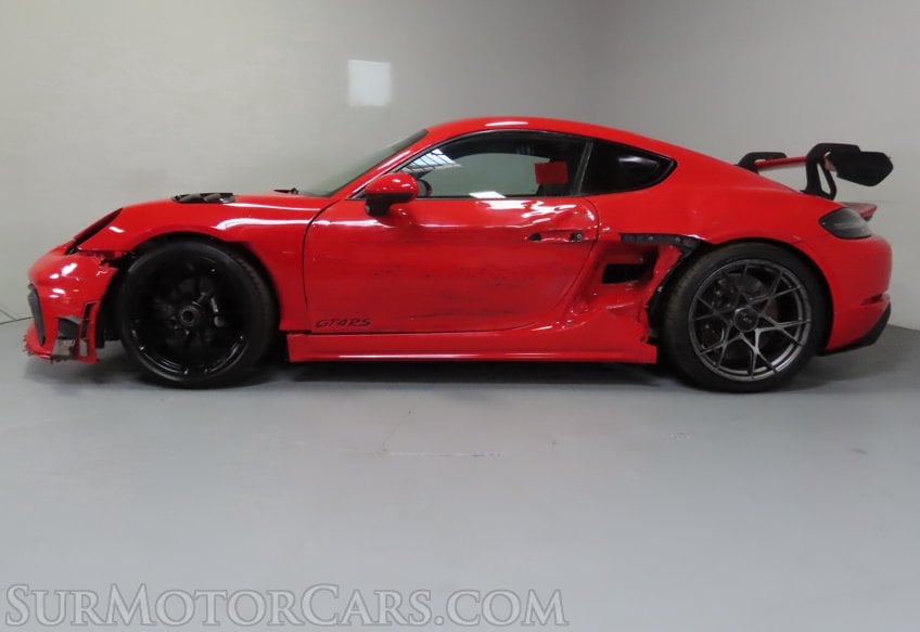 2025 Porsche 718 Cayman GT4 RS - Image 6