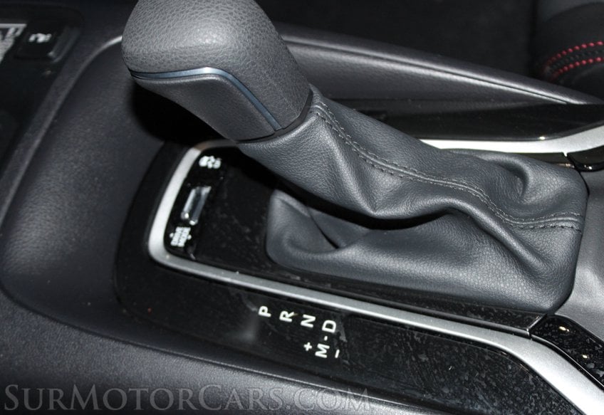 2025 Toyota Corolla - Image 32