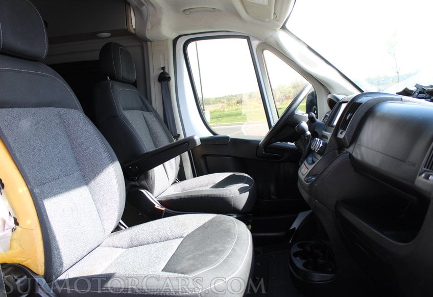 2020 Ram Winnebago SOLIS - Image 44