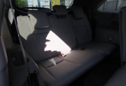2019 Toyota Highlander LE - Image 30