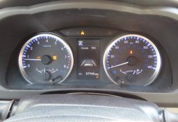 2019 Toyota Highlander LE - Image 36