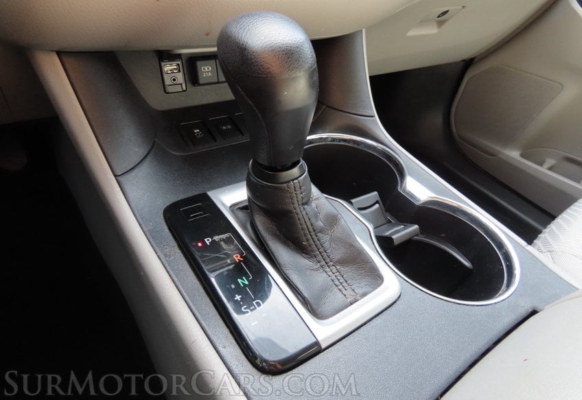 2019 Toyota Highlander LE - Image 43
