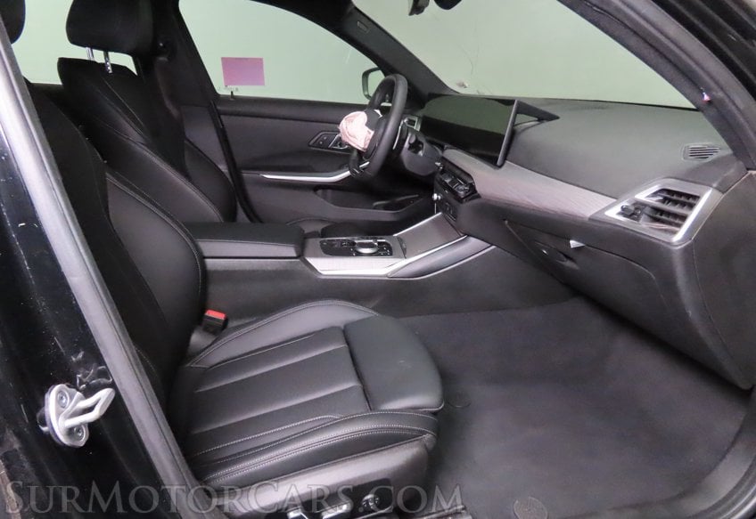 2026 BMW 3 Series xDrive - Image 36