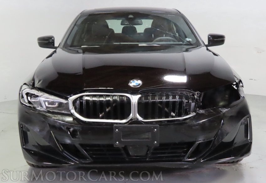 2026 BMW 3 Series xDrive - Image 11