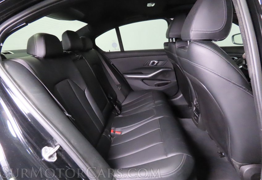 2026 BMW 3 Series xDrive - Image 41