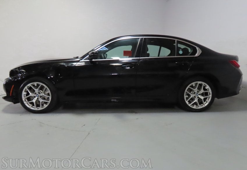 2026 BMW 3 Series xDrive - Image 5