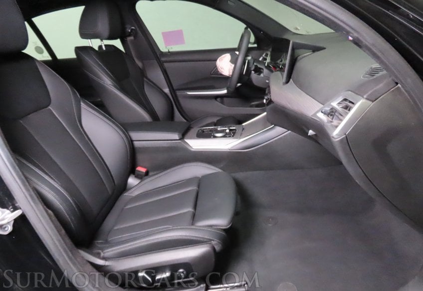 2026 BMW 3 Series xDrive - Image 38