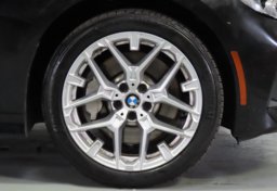 2026 BMW 3 Series xDrive - Image 34
