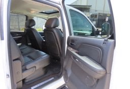 2012 GMC Sierra 3500HD Denali - Image 51