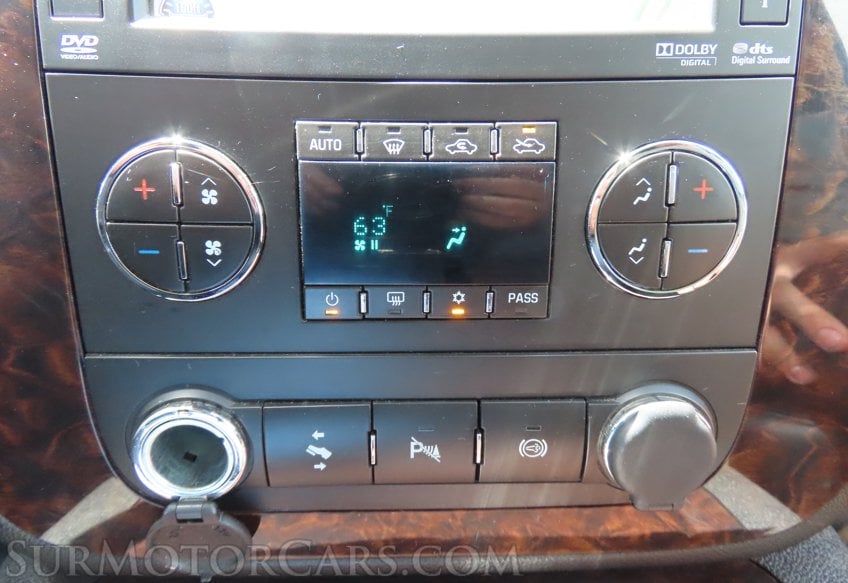 2012 GMC Sierra 3500HD Denali - Image 17