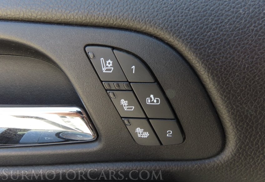 2012 GMC Sierra 3500HD Denali - Image 23