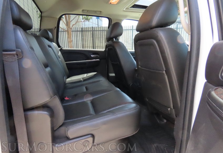 2012 GMC Sierra 3500HD Denali - Image 52