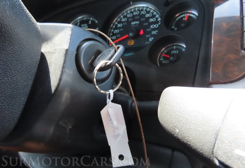 2012 GMC Sierra 3500HD Denali - Image 16