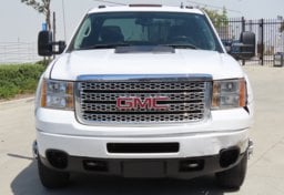 2012 GMC Sierra 3500HD Denali - Image 37