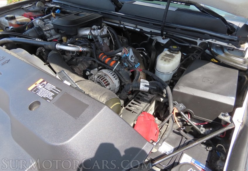 2012 GMC Sierra 3500HD Denali - Image 9