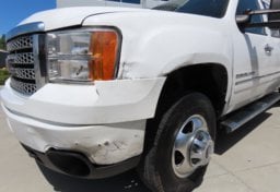 2012 GMC Sierra 3500HD Denali - Image 38