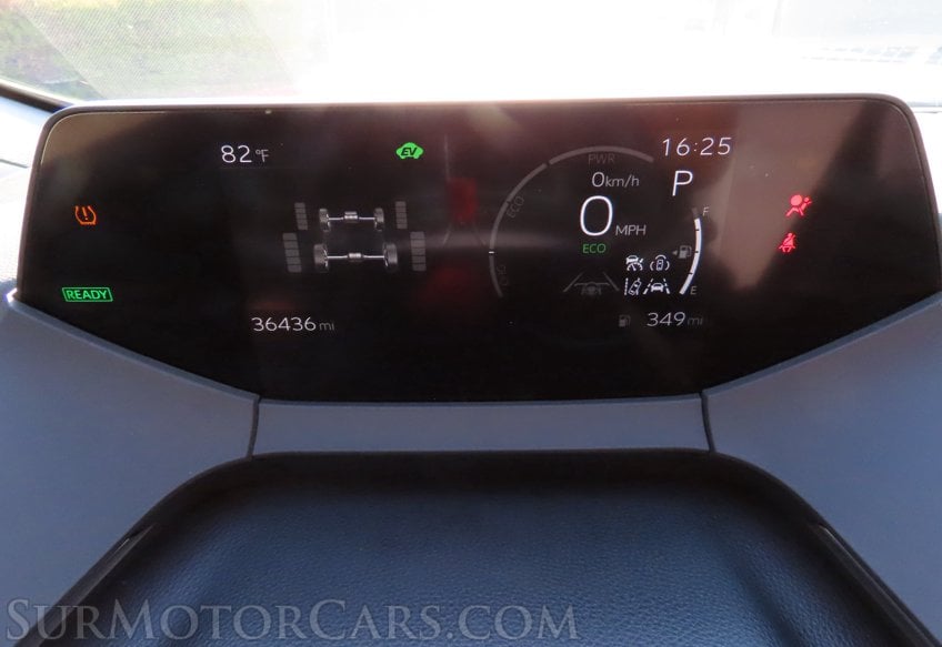 2023 Toyota Prius AWD LE - Image 19