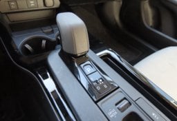 2023 Toyota Prius AWD LE - Image 13