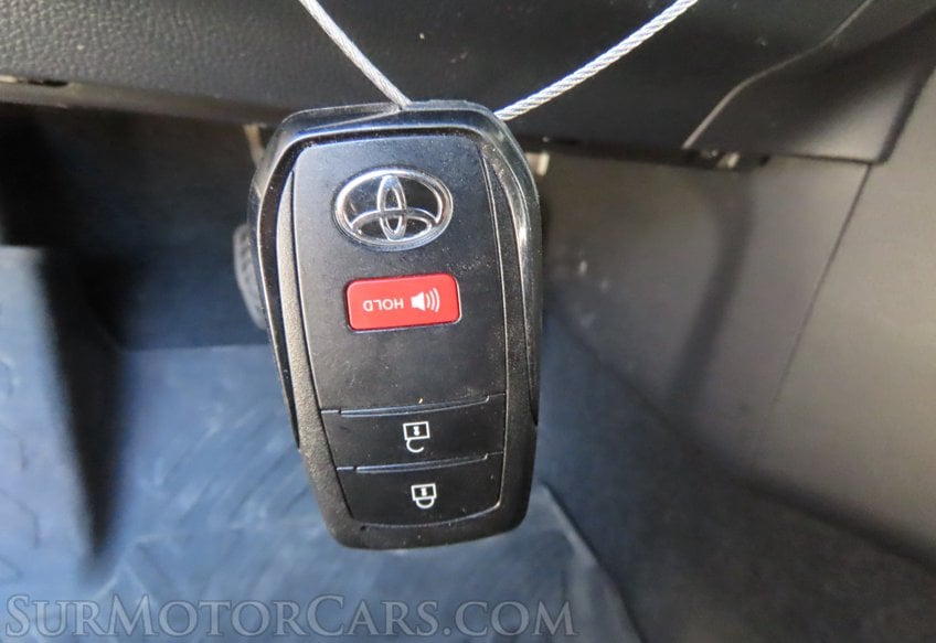 2023 Toyota Prius AWD LE - Image 24