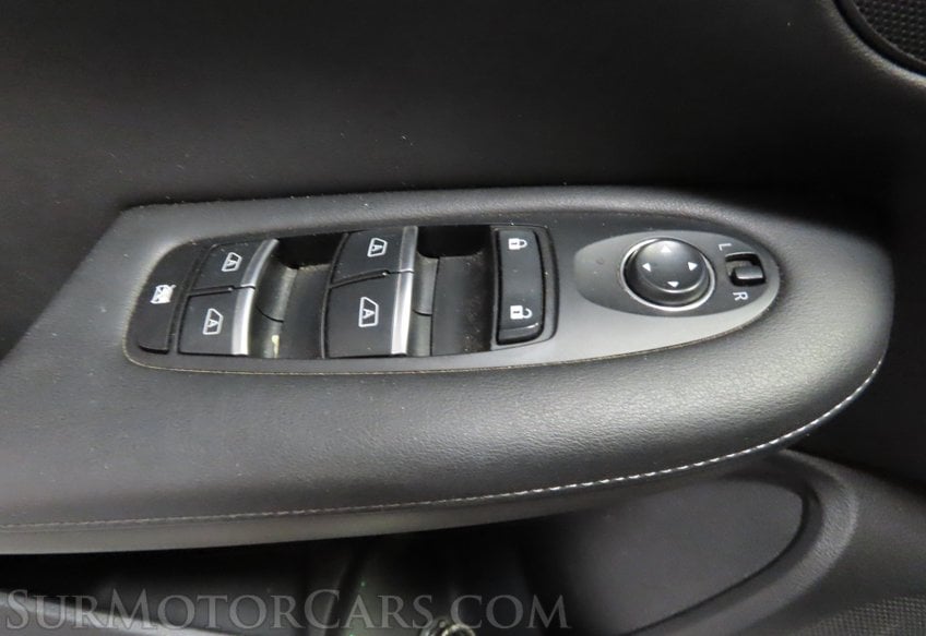 2019 Infiniti QX50 Luxe AWD - Image 39