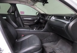 2019 Infiniti QX50 Luxe AWD - Image 45