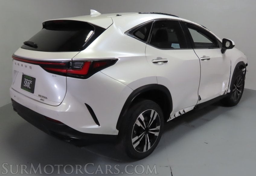 2024 Lexus NX 350h Premium - Image 7
