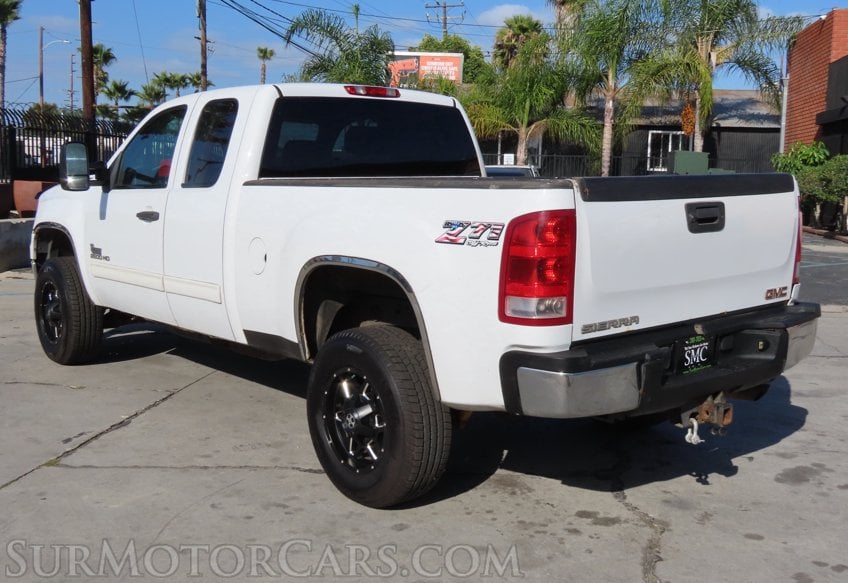 2011 GMC Sierra 2500HD SLE - Image 7