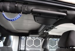 2018 Jeep Wrangler JK Unlimited - Image 36