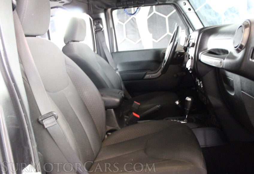 2018 Jeep Wrangler JK Unlimited - Image 28