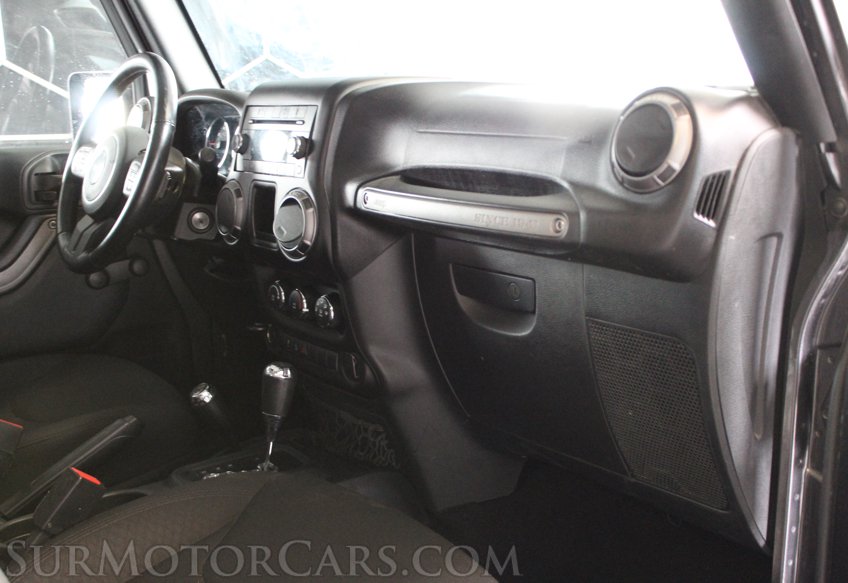 2018 Jeep Wrangler JK Unlimited - Image 38