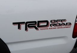 2002 Toyota Tacoma - Image 17
