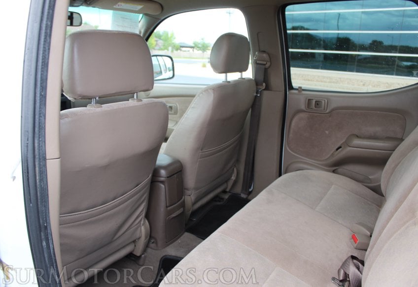 2002 Toyota Tacoma - Image 39