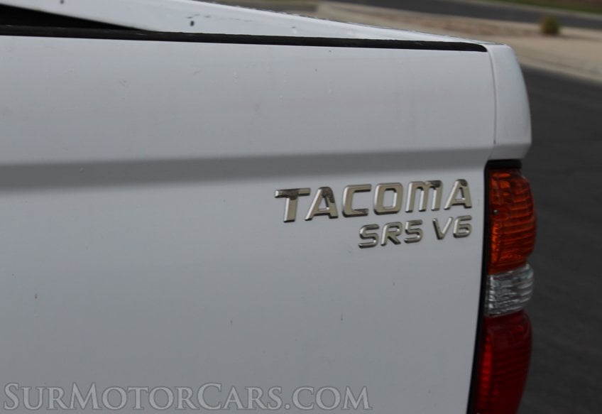 2002 Toyota Tacoma - Image 19