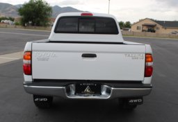 2002 Toyota Tacoma - Image 16