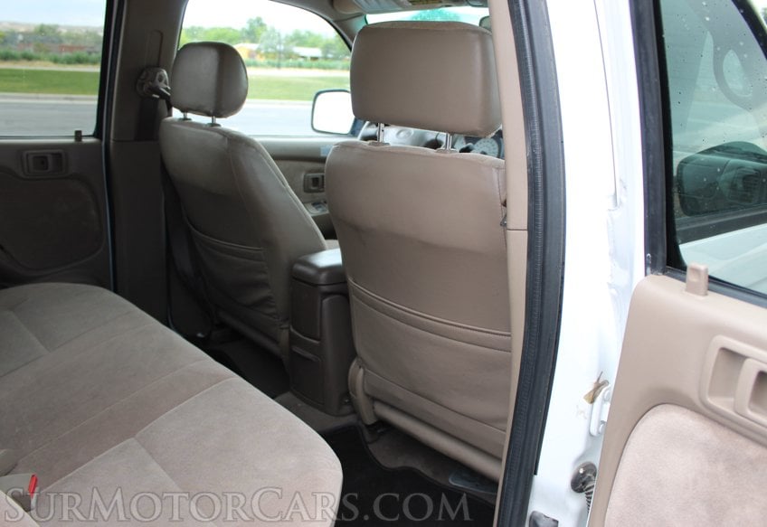 2002 Toyota Tacoma - Image 36