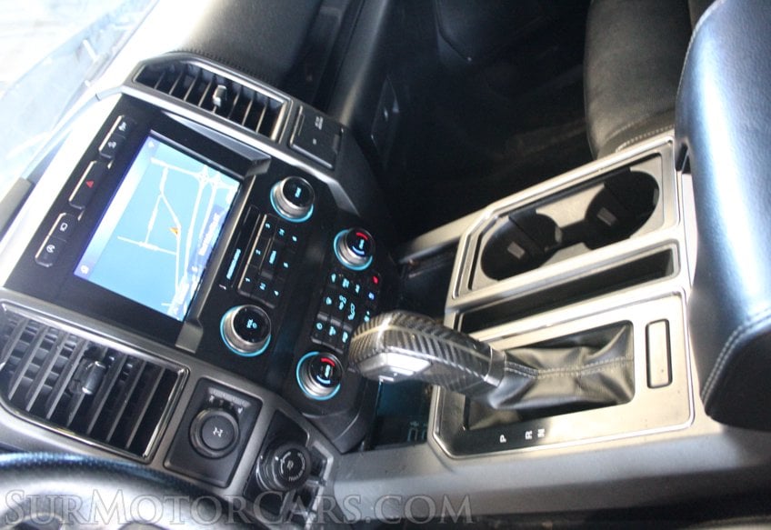 2019 Ford F-150 - Image 38