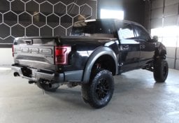 2019 Ford F-150 - Image 5