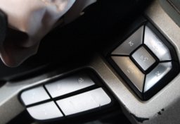 2019 Ford F-150 - Image 34