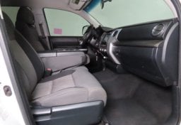 2016 Toyota Tundra SR5 - Image 48