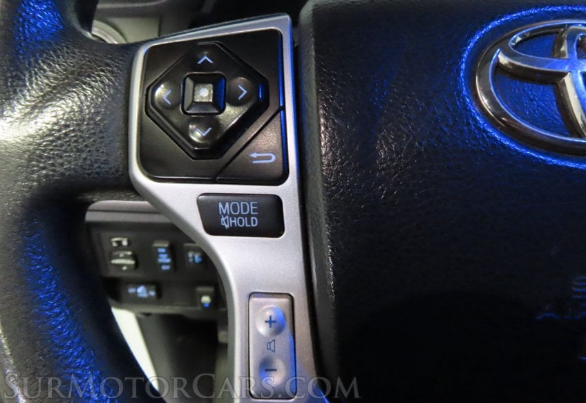 2016 Toyota Tundra SR5 - Image 25